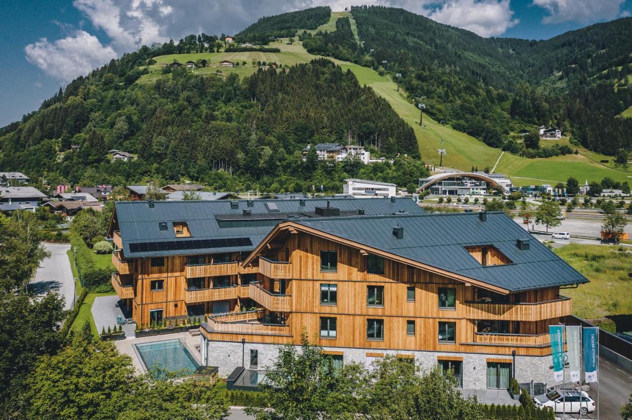 Elements Zell Am See; Bw Signature Collection Aparthotel